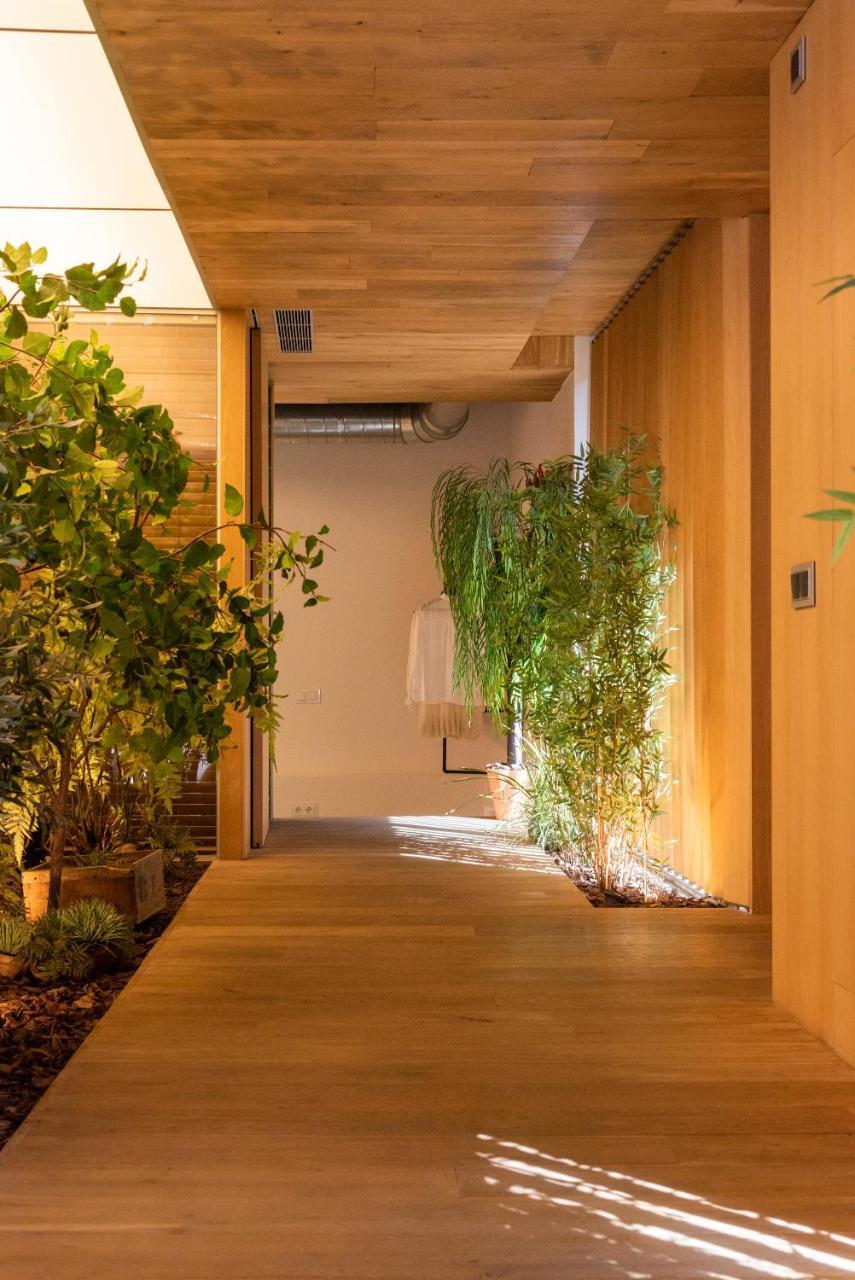 Petit Luxe Loft Apartment Terrassa Exterior photo